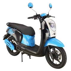 Scootere 125cc